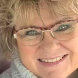 Meet your Posher, Jennie